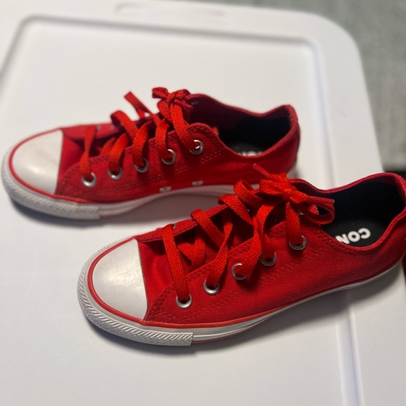 Red Converse - Picture 7 of 7